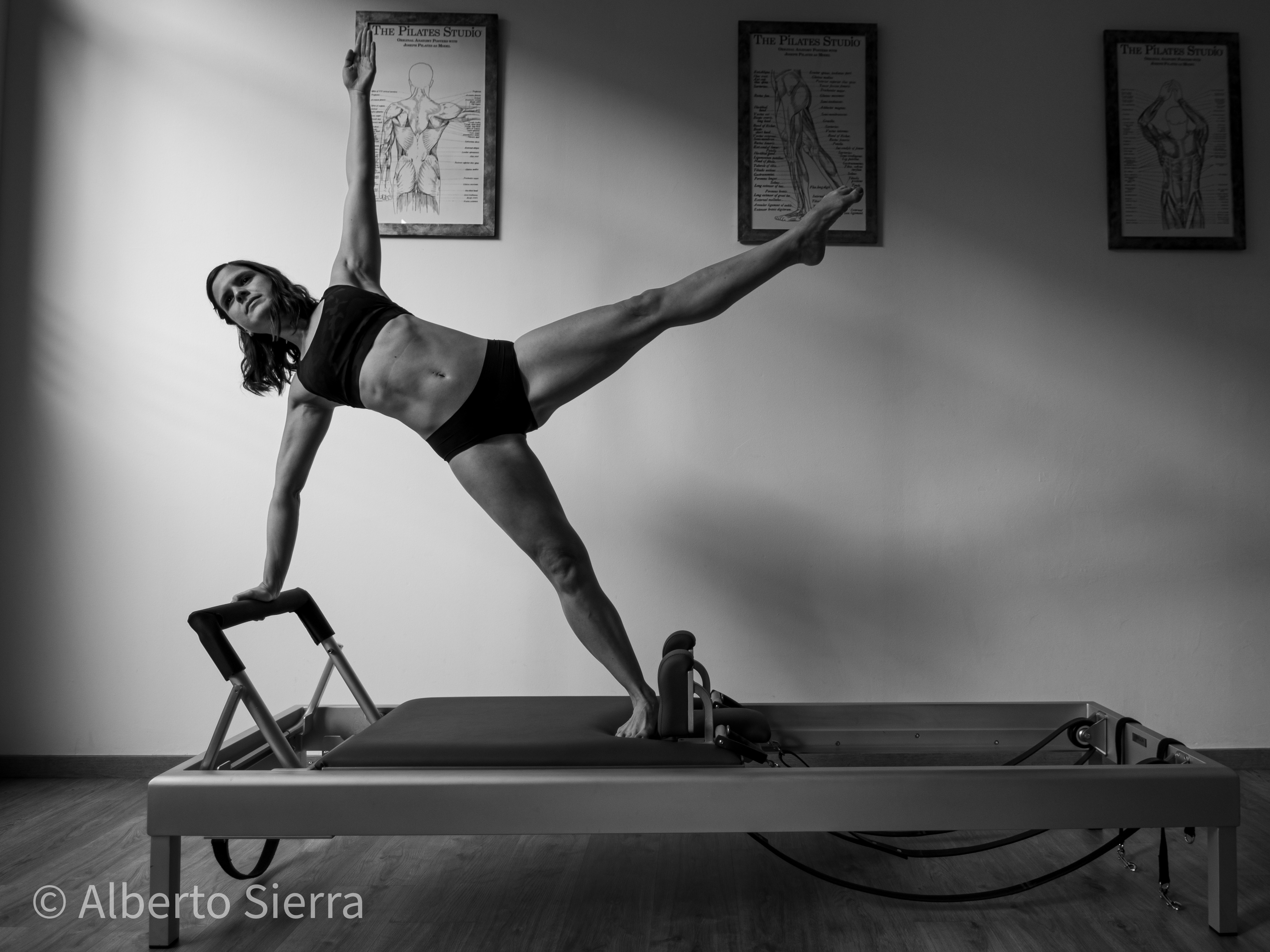 Diana Villalobos - Pilates y Fisioterapia